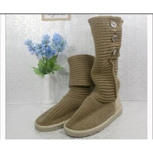 NEW Knit BOOTS Ginger Snaps Fits Magnolia & Vine Size 7 Beige